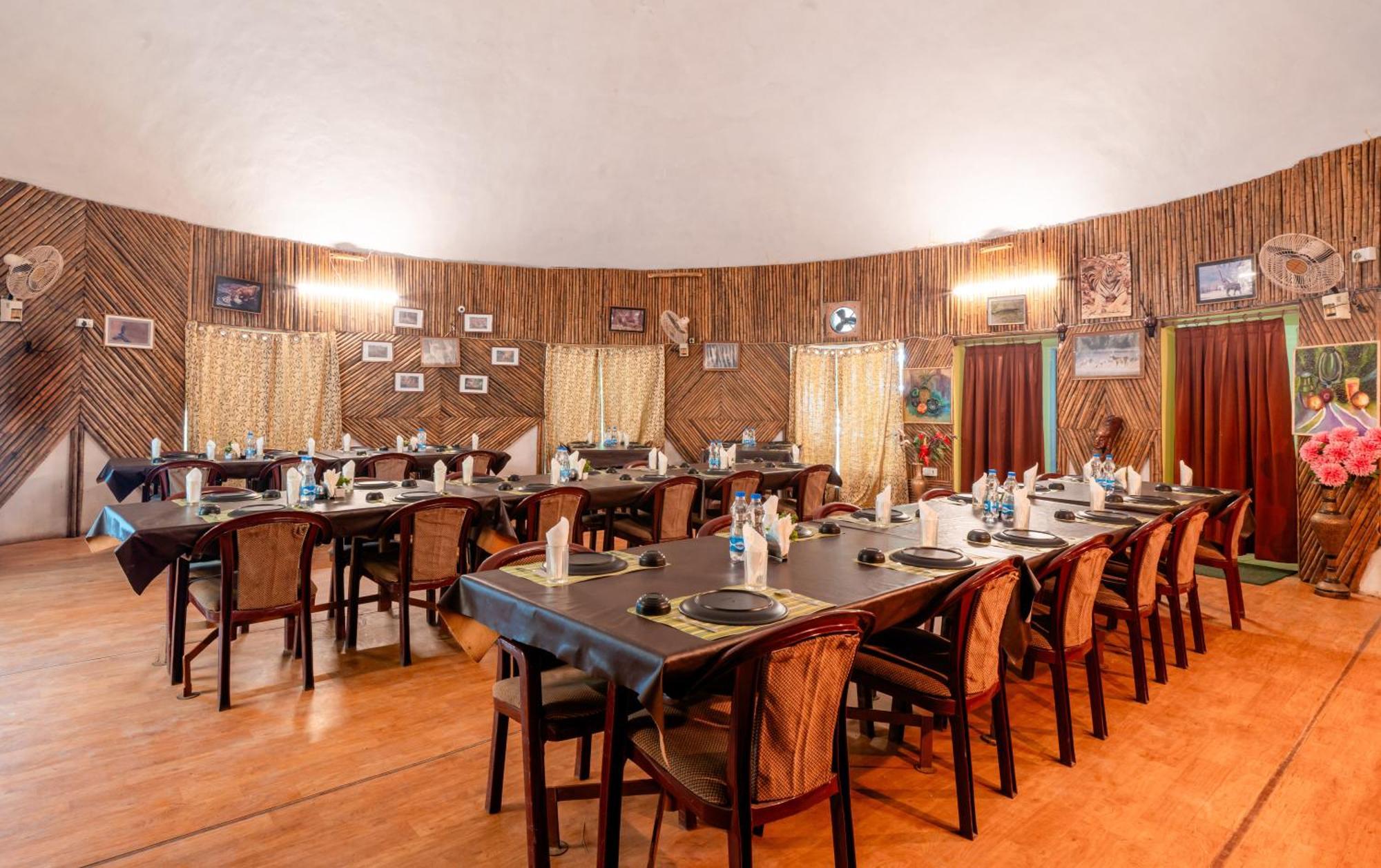 Treebo Premium Mowgli'S Den, Pench Hotell Khawāsa Exteriör bild