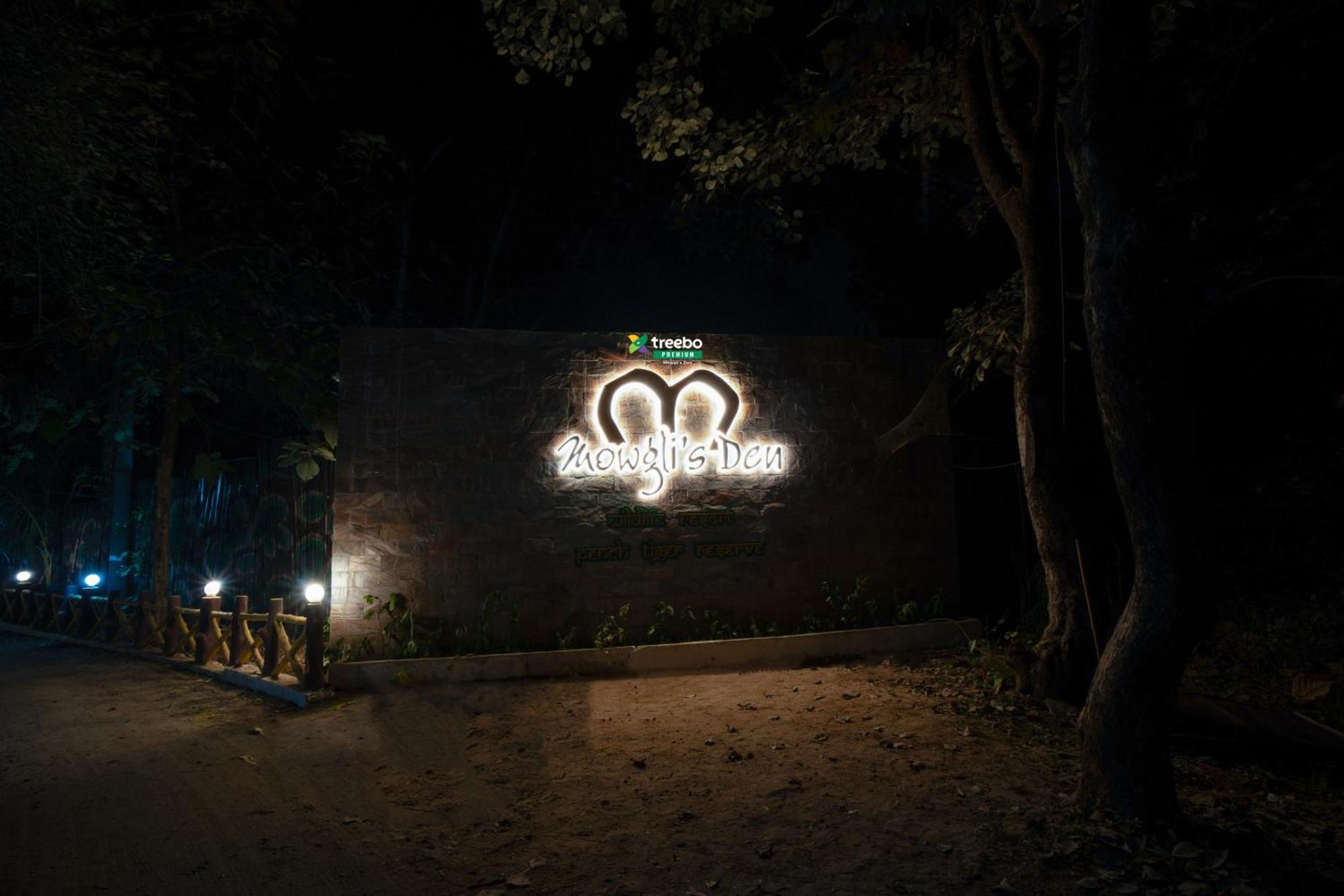 Treebo Premium Mowgli'S Den, Pench Hotell Khawāsa Exteriör bild