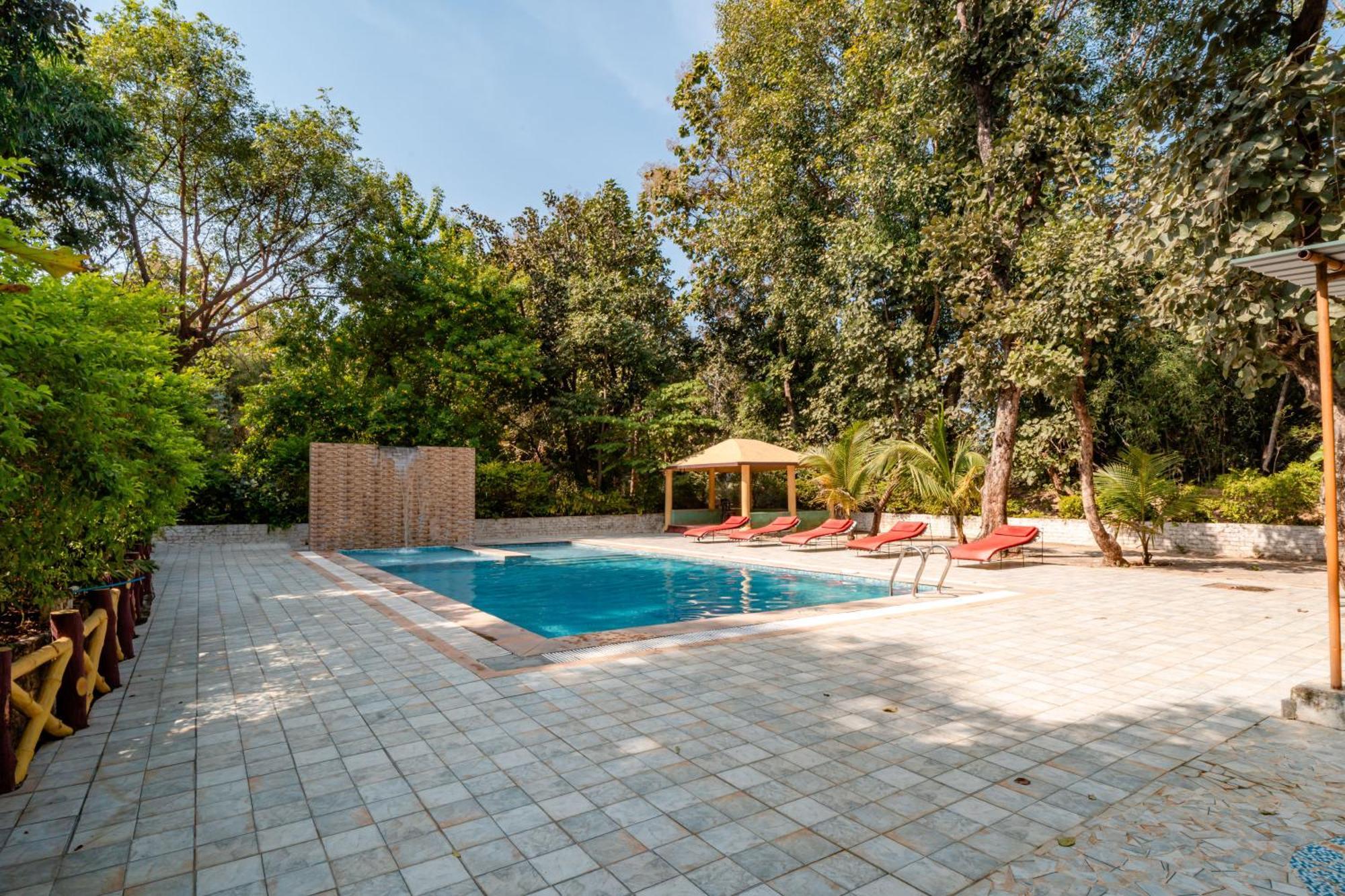 Treebo Premium Mowgli'S Den, Pench Hotell Khawāsa Exteriör bild