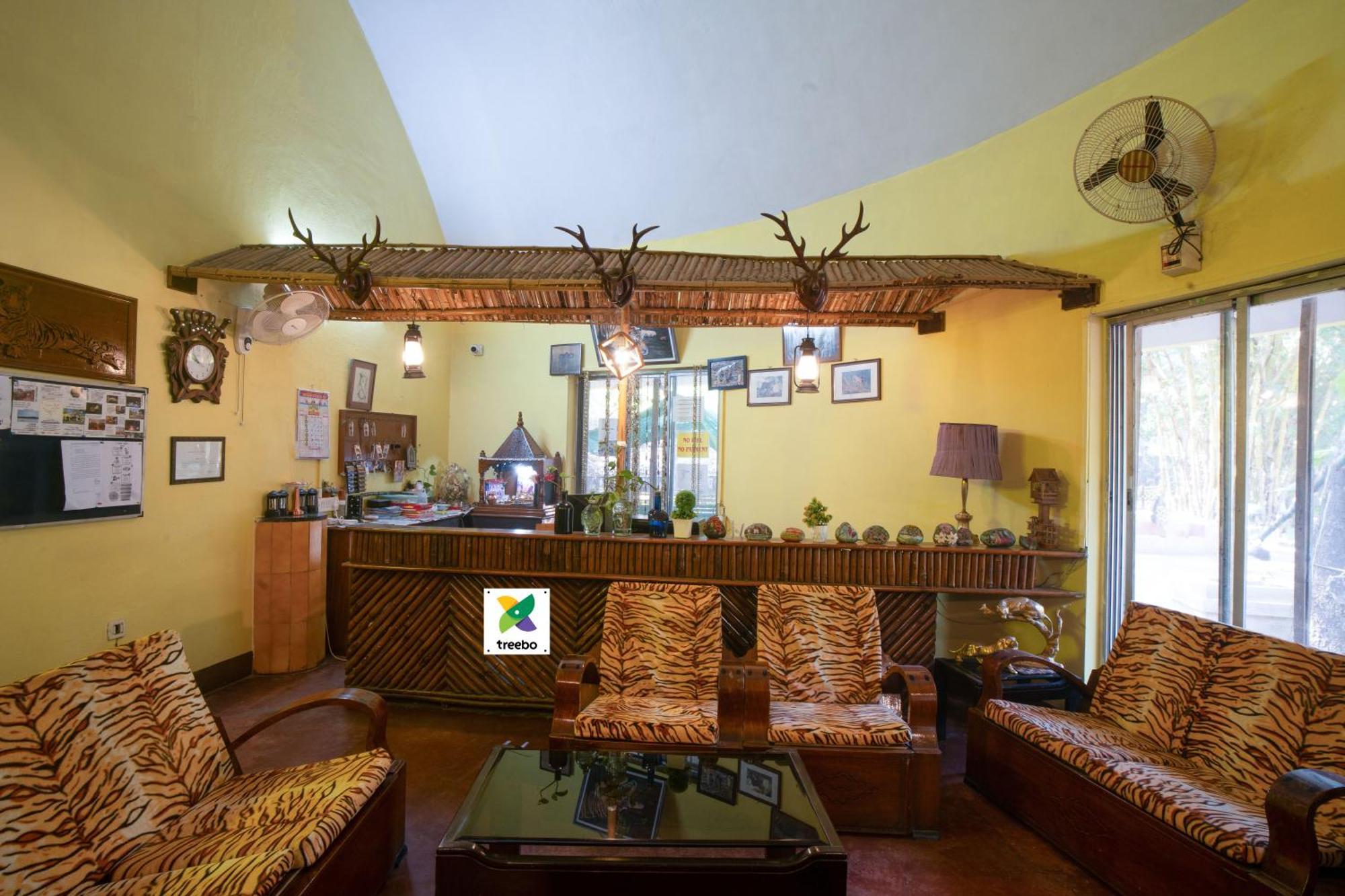 Treebo Premium Mowgli'S Den, Pench Hotell Khawāsa Exteriör bild