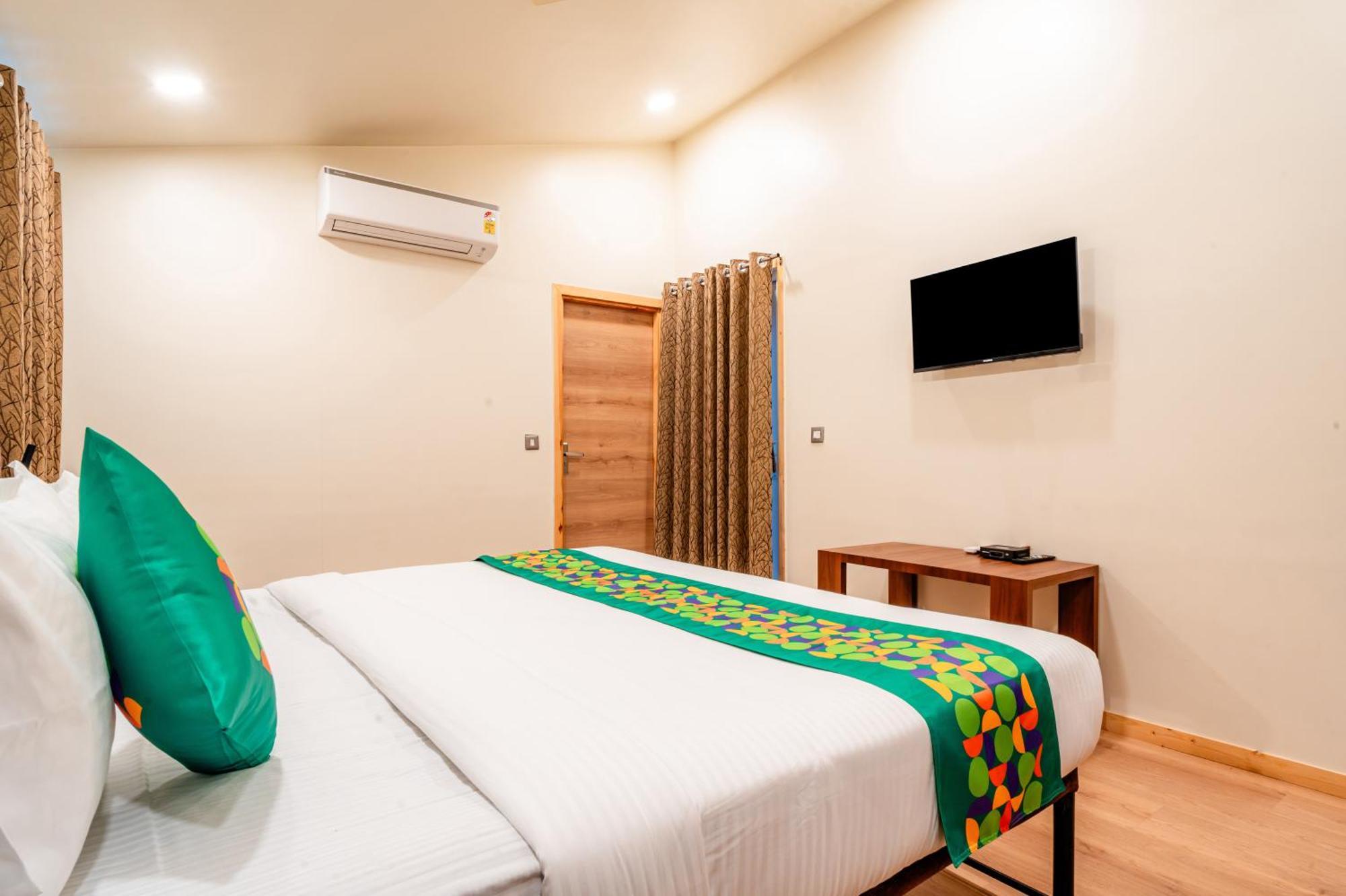 Treebo Premium Mowgli'S Den, Pench Hotell Khawāsa Exteriör bild
