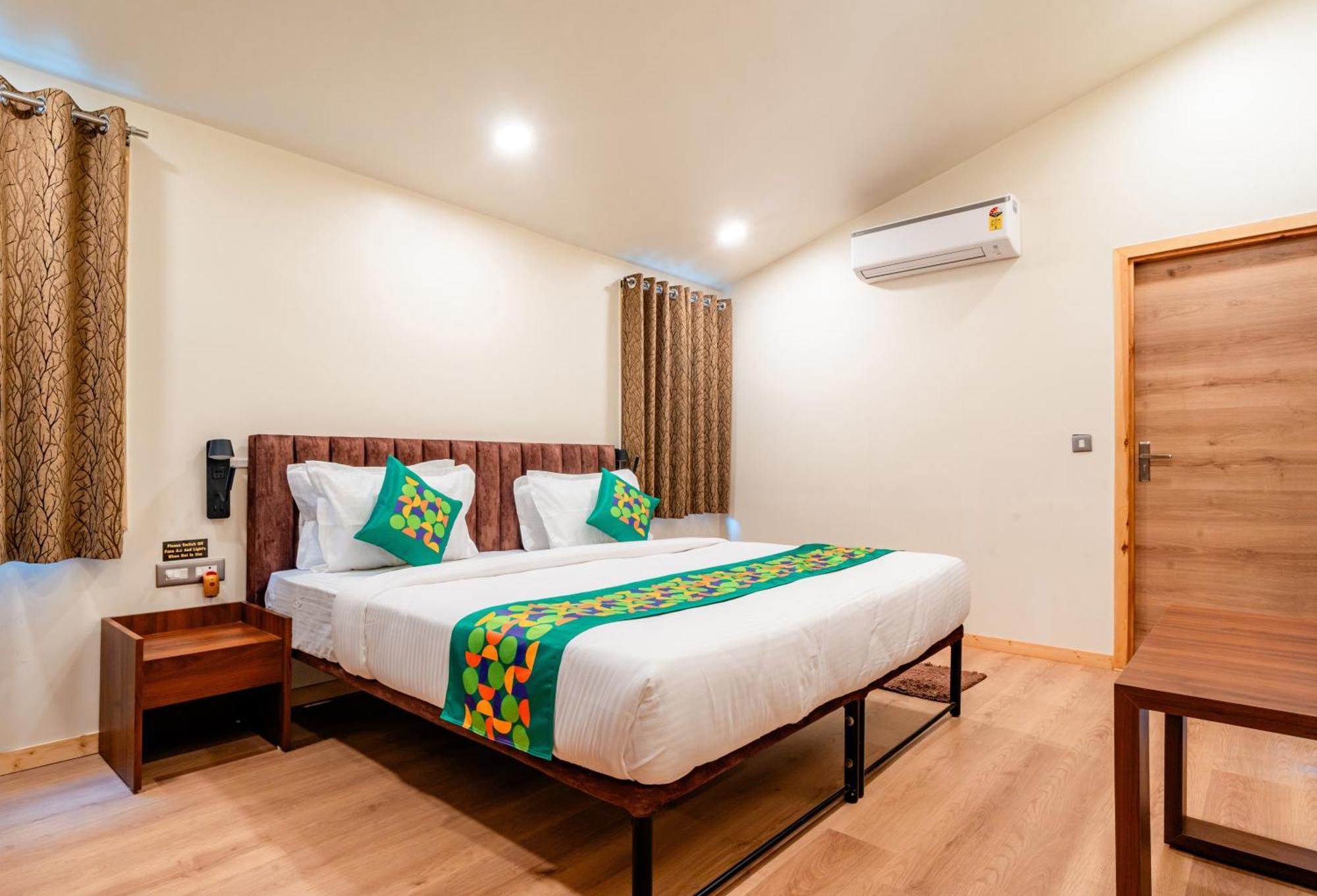 Treebo Premium Mowgli'S Den, Pench Hotell Khawāsa Exteriör bild