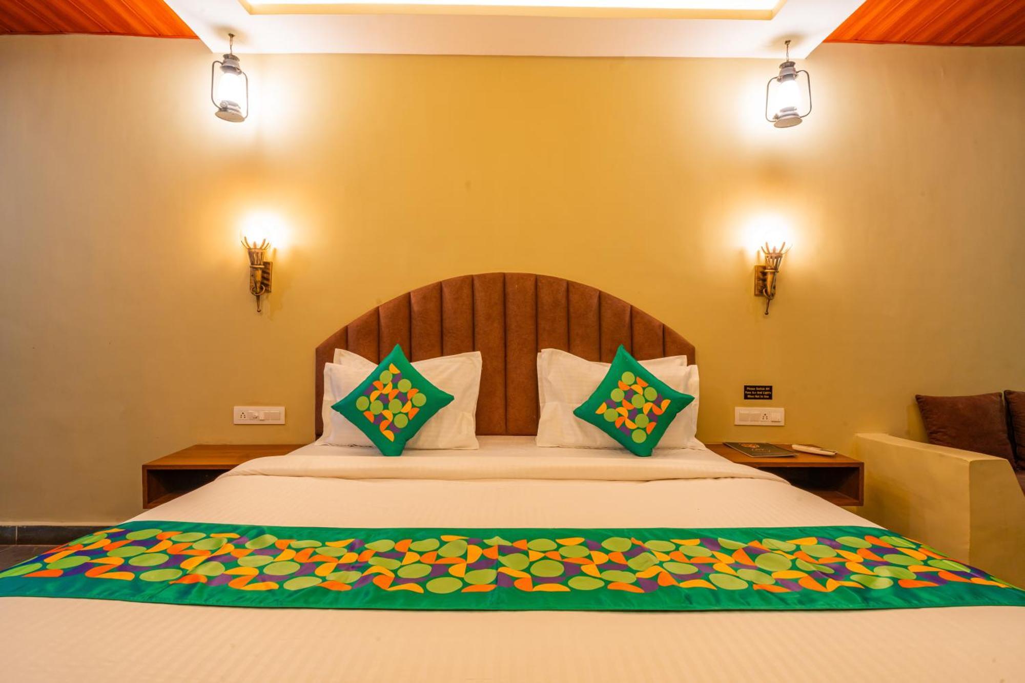 Treebo Premium Mowgli'S Den, Pench Hotell Khawāsa Exteriör bild
